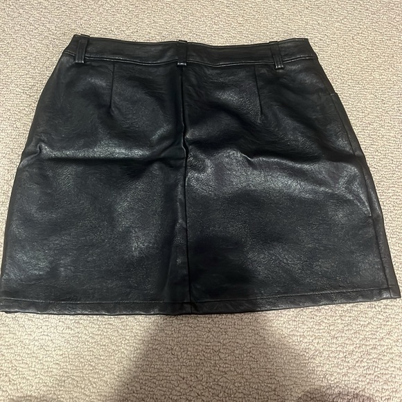 Honey Punch | Skirt - Picture 3 of 8